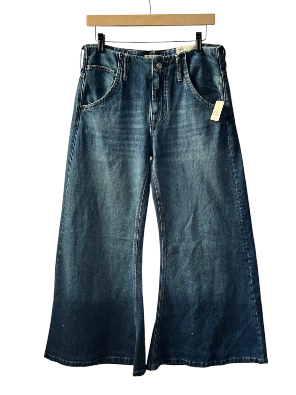 Free People We The Free Mia Flare Jeans Size 27 NWT Dark Wash Blue Denim - Picture 5 of 14
